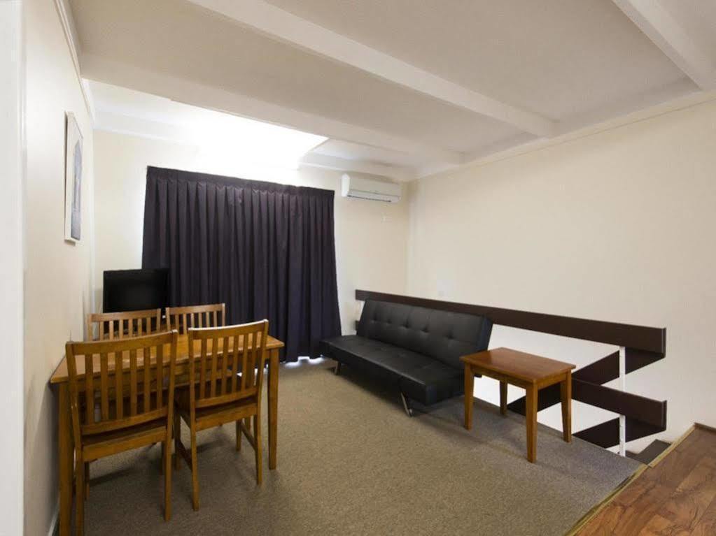 City Centre Apartments Grafton Buitenkant foto